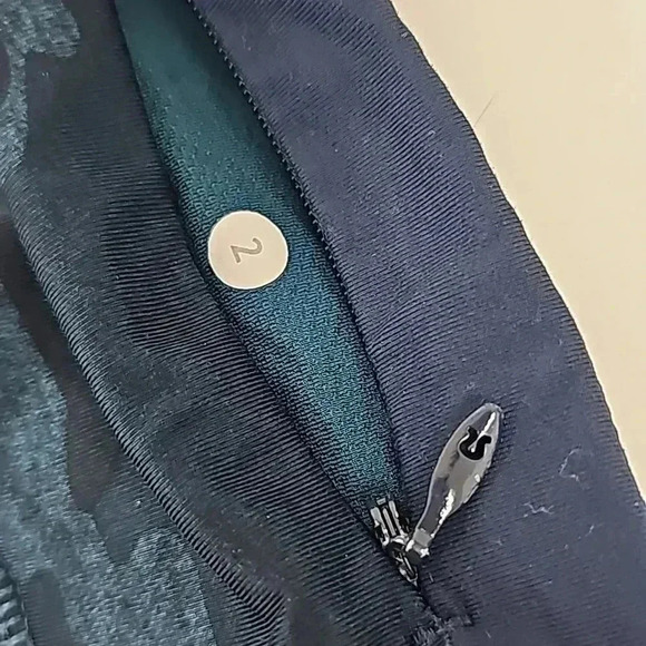 Lululemon Full length Leggings - Picture 9 of 9